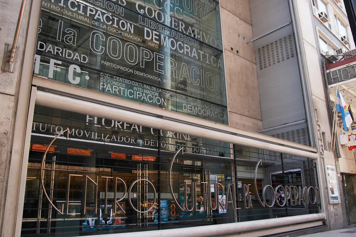 The glass front of the Centro Cultural de la Cooperación on Avenida Corrientes