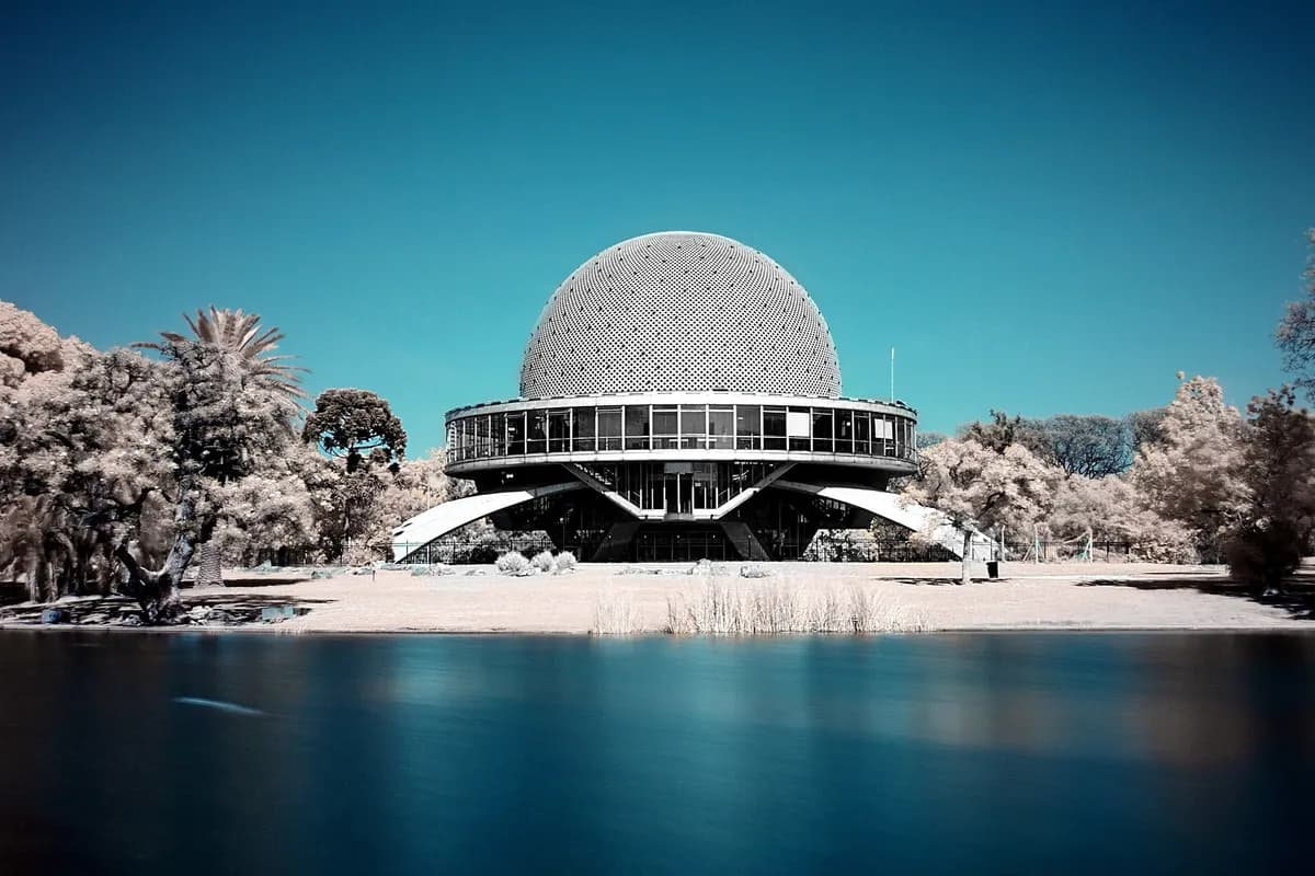 The domed, spaceship-like Planetario Galileo Galilei in the Palermo parks